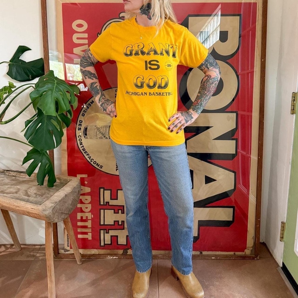 Vintage‎ 1970s Michigan Basketball Graphic T-Shirt - "Grant is God"